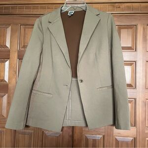 Anne Klein Tan Structured Blazer with Notched Lapels Size S,But Fits perfectly M